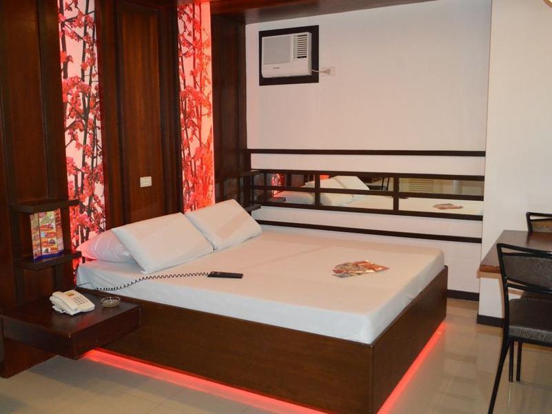 Hotel Sogo Buendia Pasay Extérieur photo