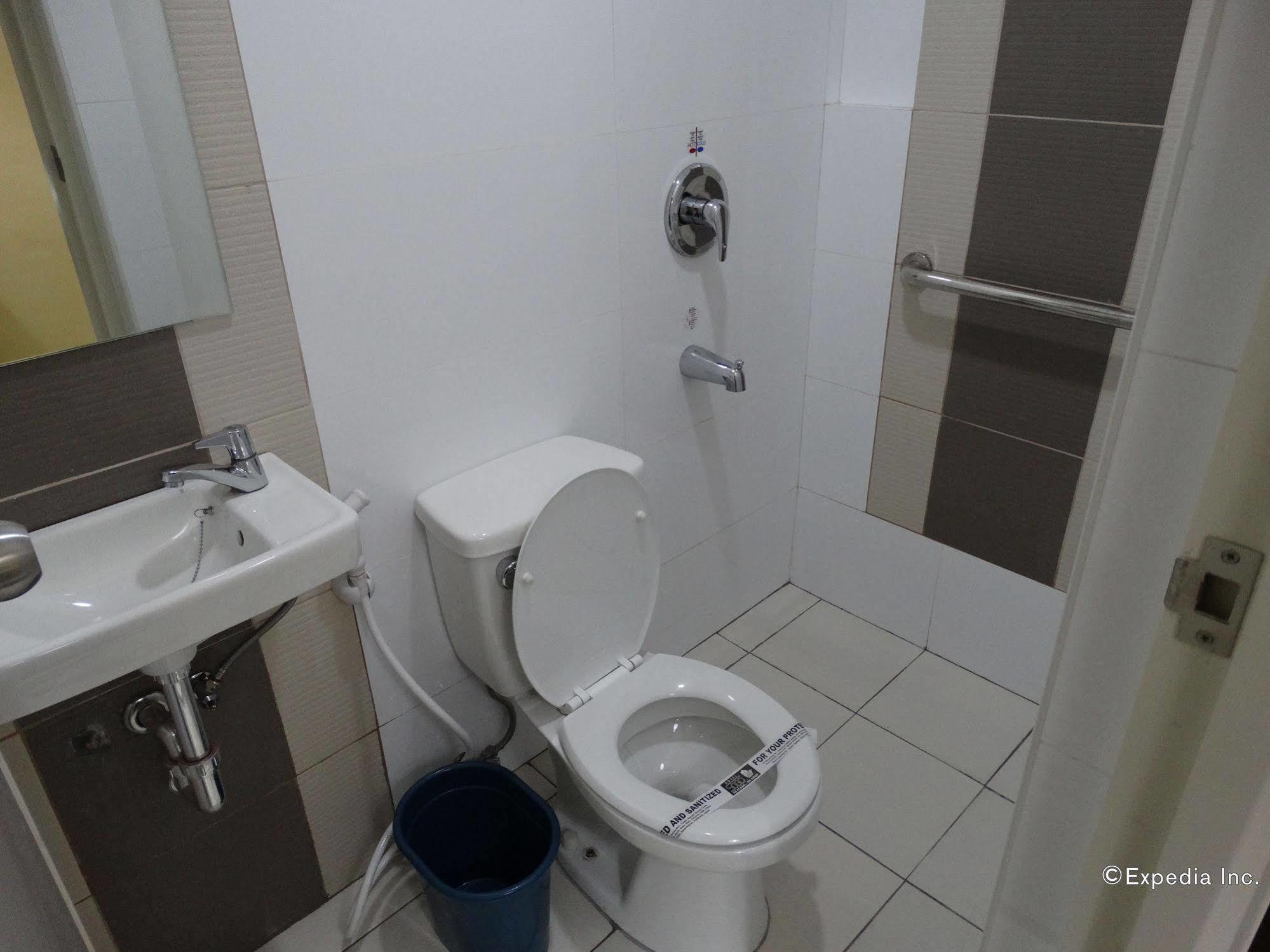 Hotel Sogo Buendia Pasay Extérieur photo